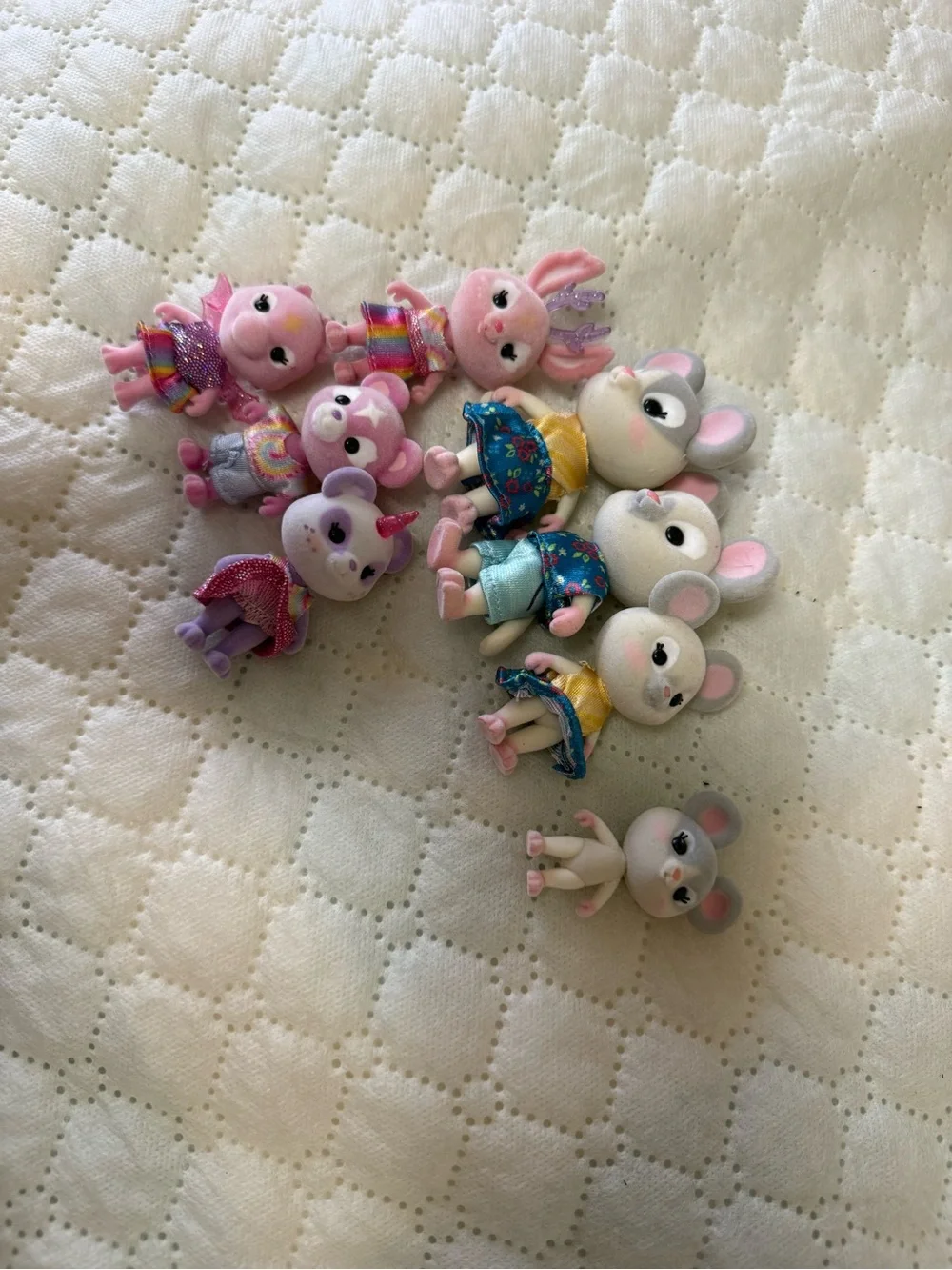 Honey Bee Acres Fantasy Lot 8